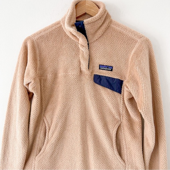 Patagonia pink Fleece Pullover - Picture 3 of 8